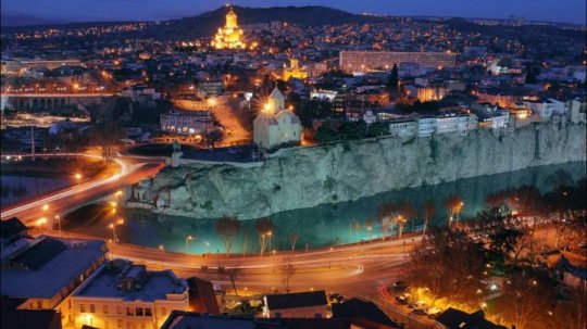 Tiflis Hauptstadt am Mtkwari Fluss Tiflis Hauptstadt am Mtkwari Fluss